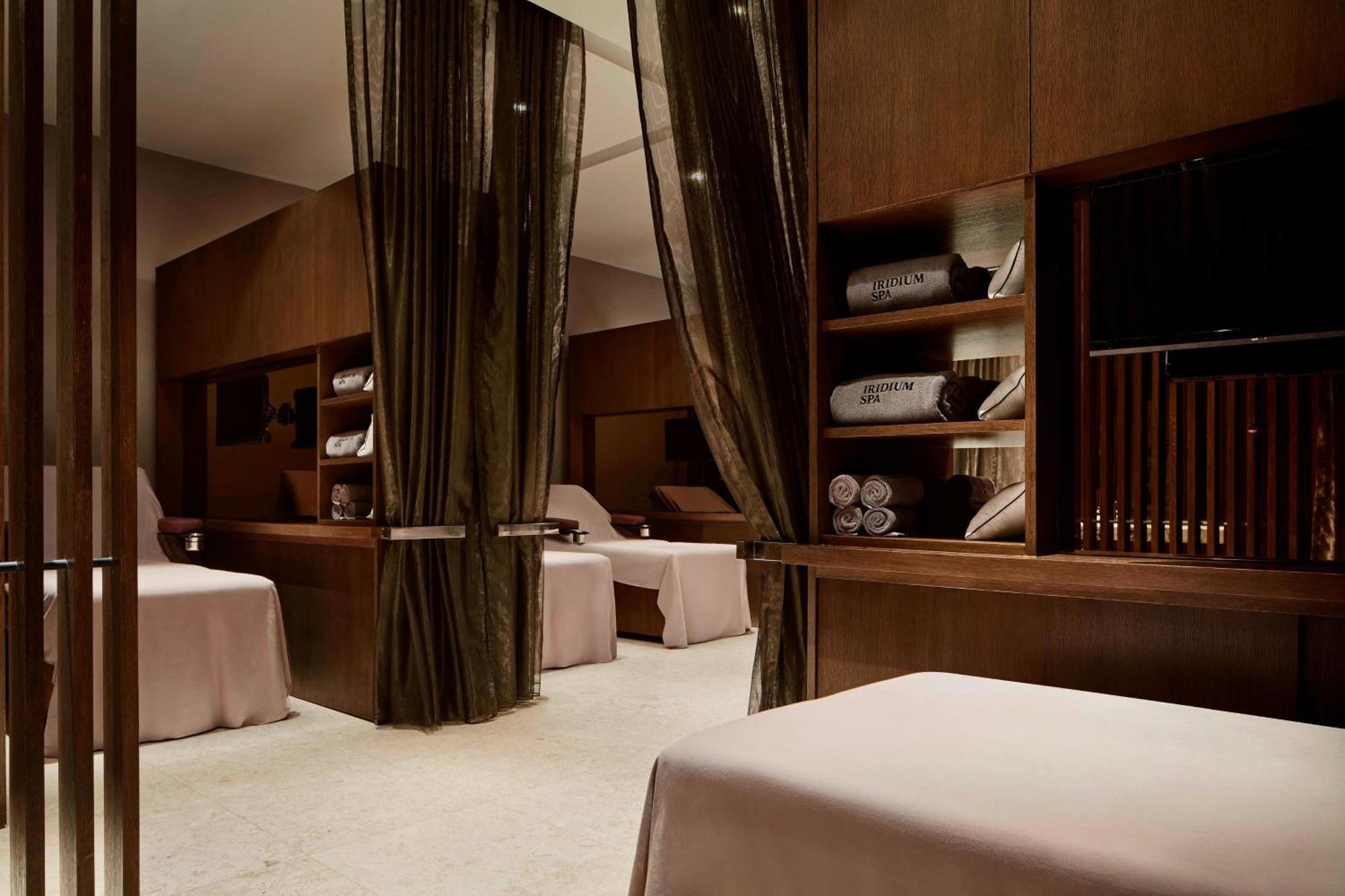The St. Regis Kuala Lumpur Hotel Екстериор снимка