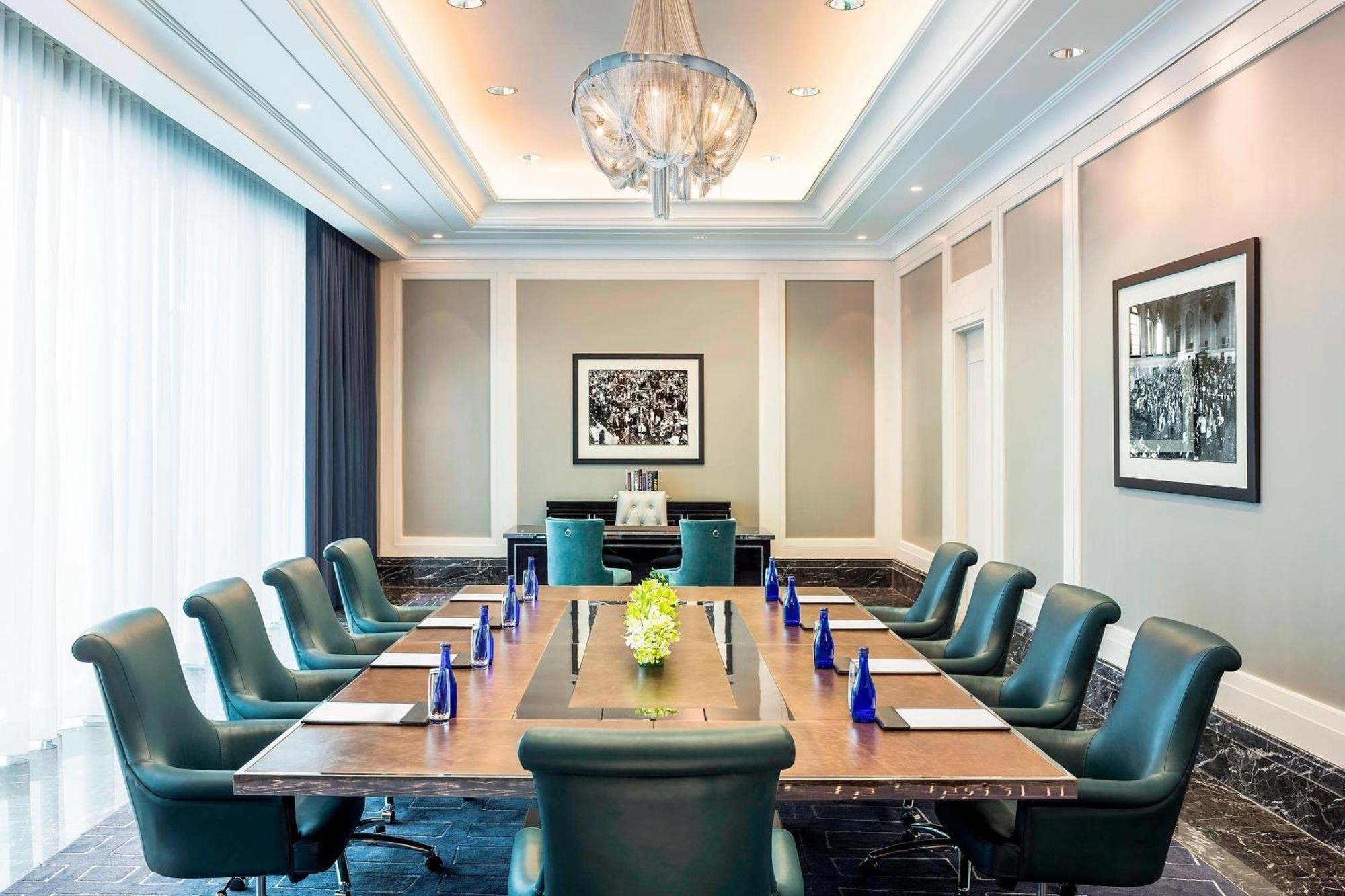 The St. Regis Kuala Lumpur Hotel Екстериор снимка