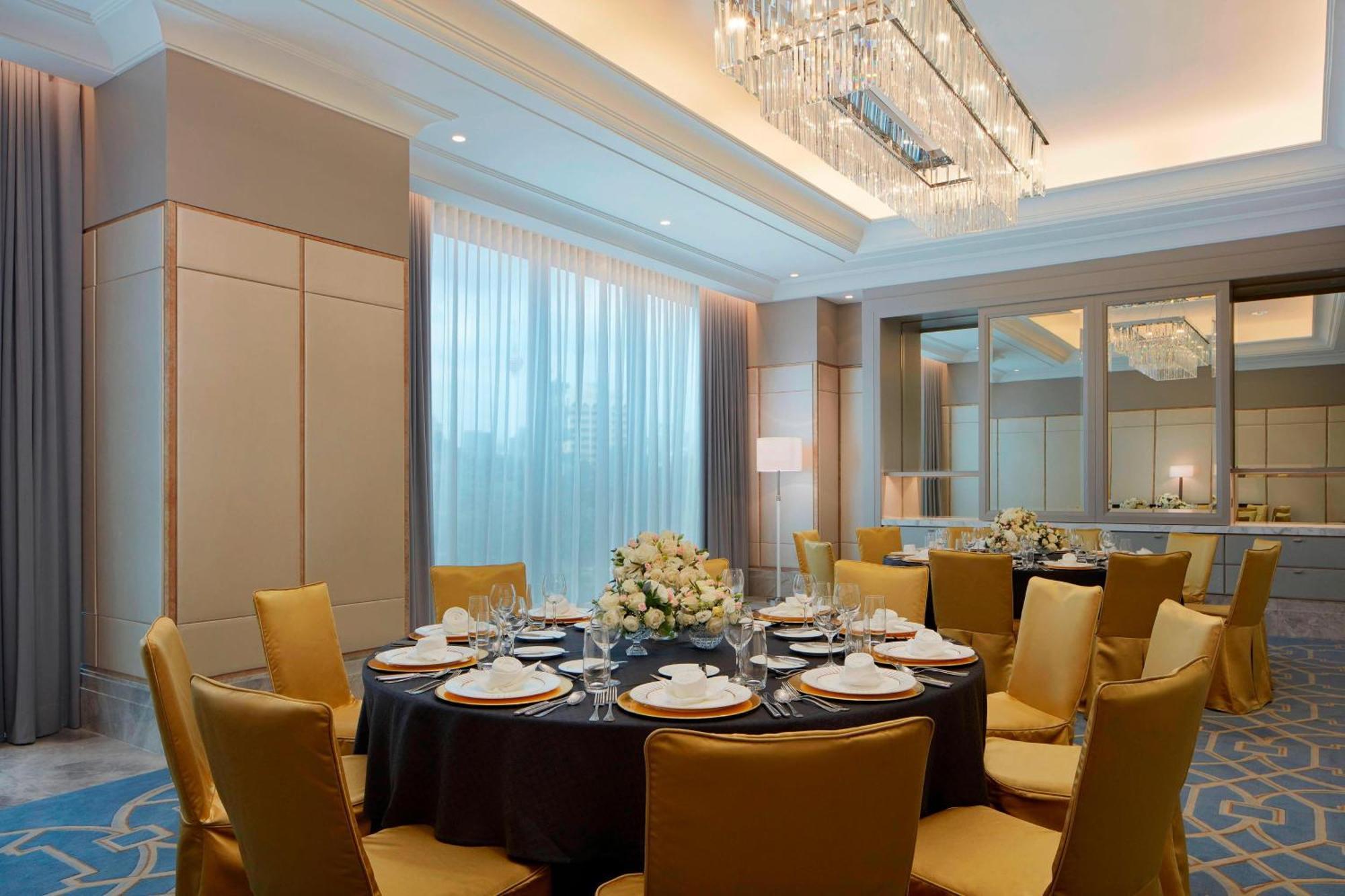 The St. Regis Kuala Lumpur Hotel Екстериор снимка